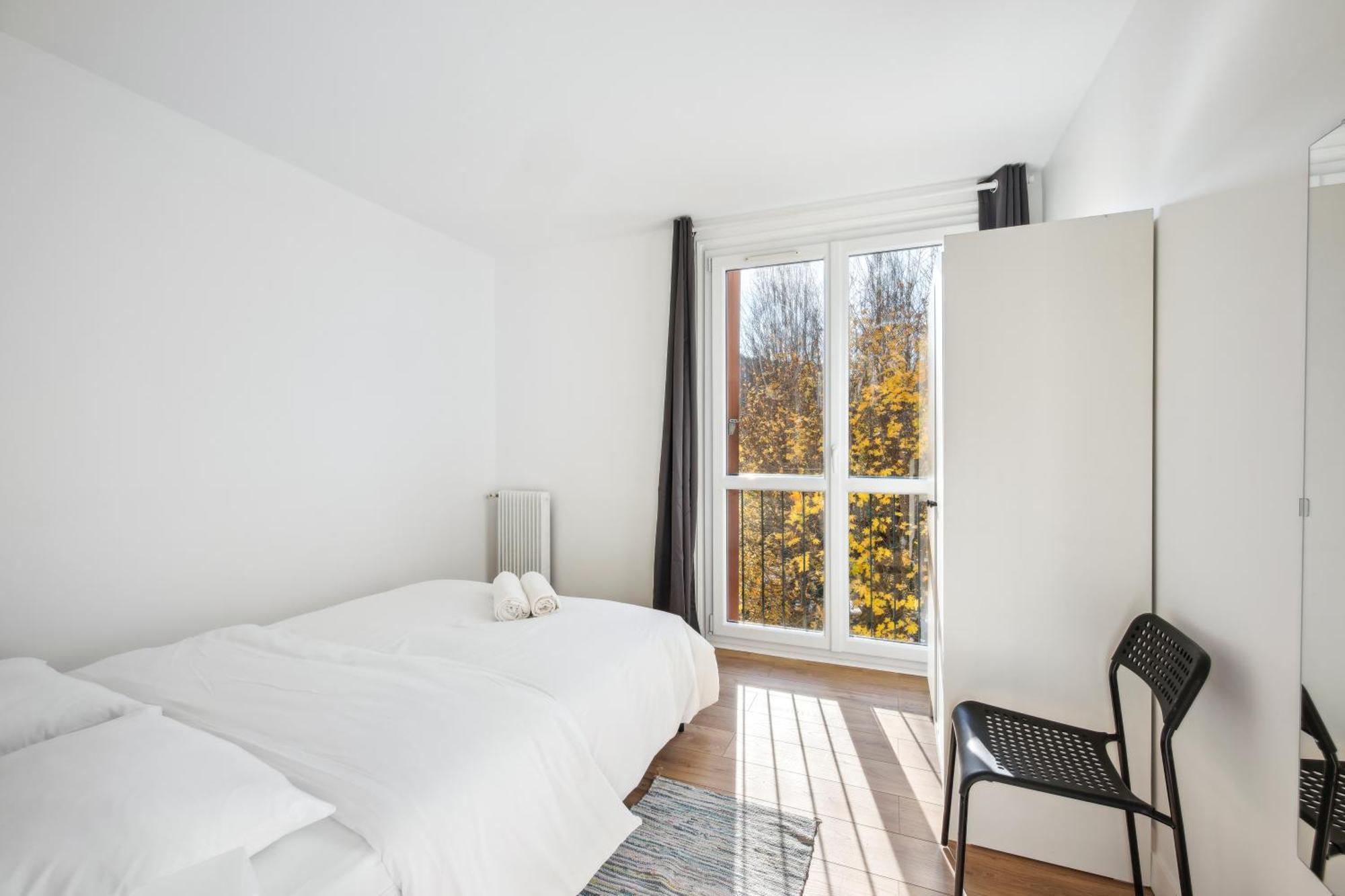 Chic Apart With Parking Apartment Chaville Bagian luar foto